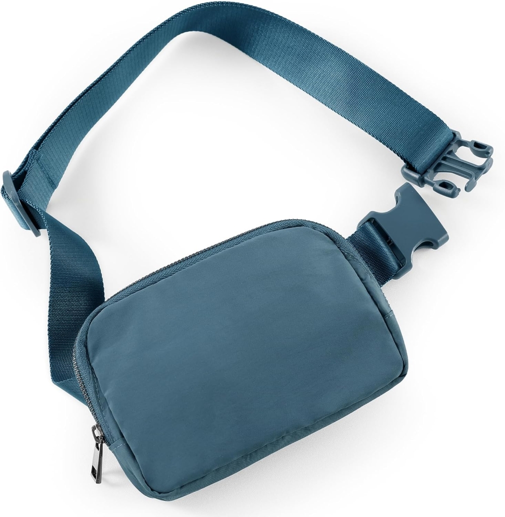 ODODOS Unisex Mini Belt Bag Review | Voyage Voices