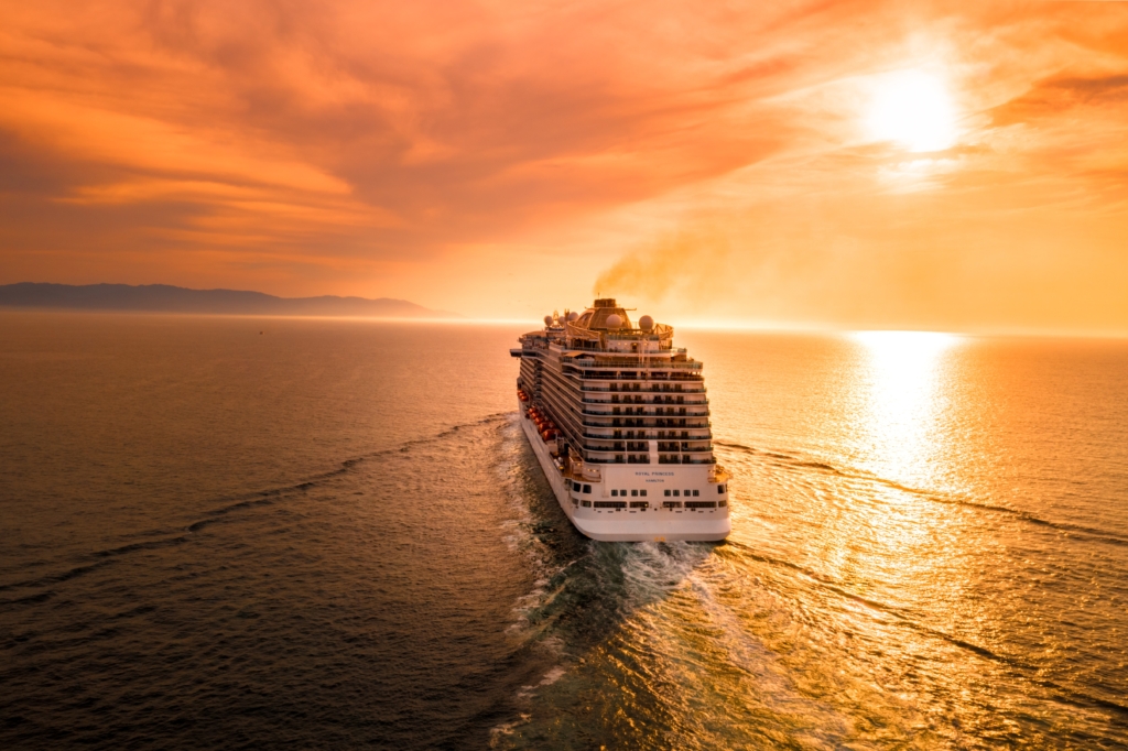 When is the best time to book a cruise?